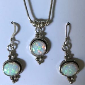 Sterling opal set